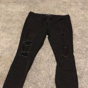 skinny black ripped jeans